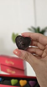 شکلات لاو استوری